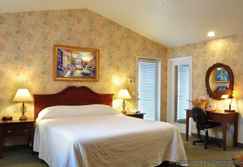 Grass Valley Courtyard Suites Pokój zdjęcie