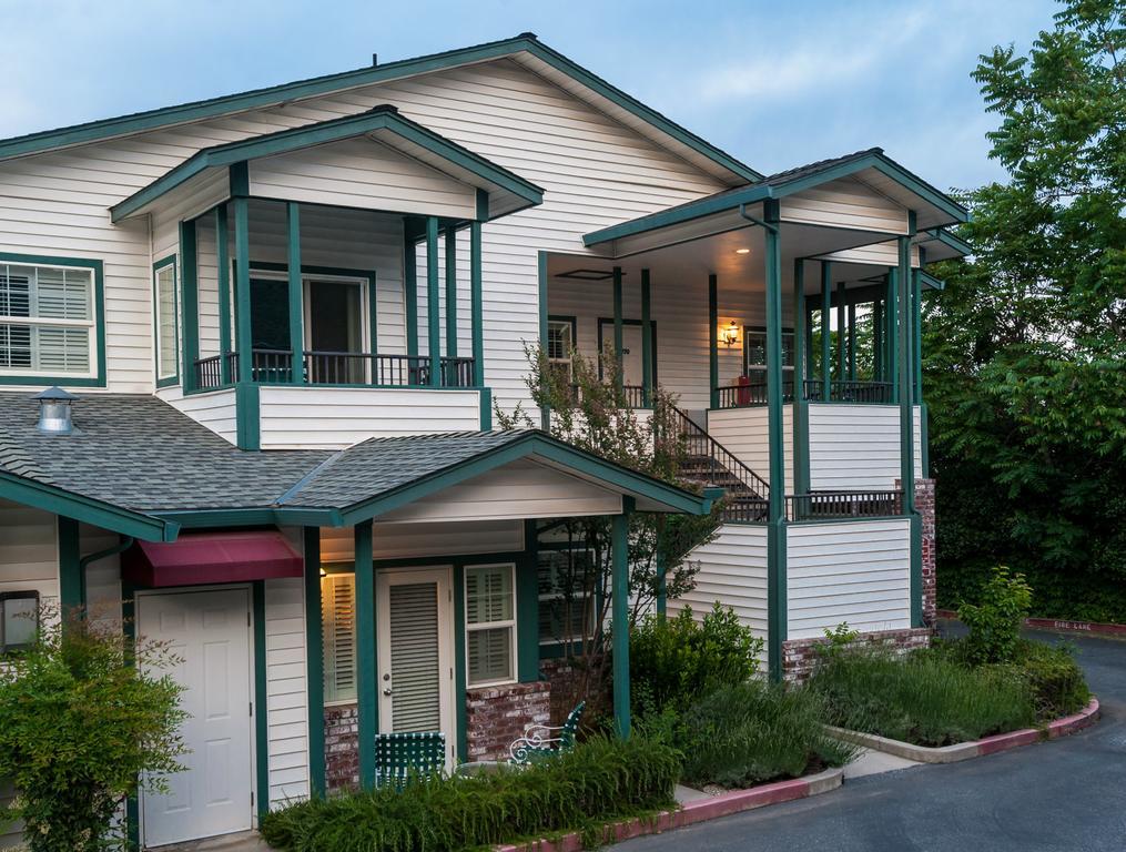 Grass Valley Courtyard Suites Zewnętrze zdjęcie