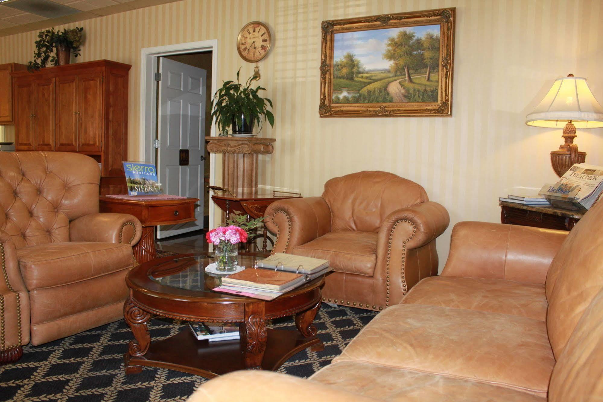 Grass Valley Courtyard Suites Zewnętrze zdjęcie