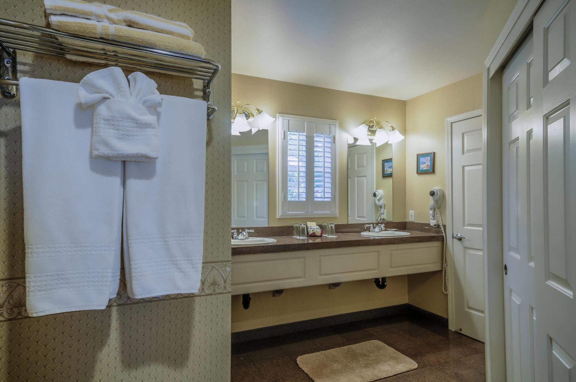 Grass Valley Courtyard Suites Zewnętrze zdjęcie