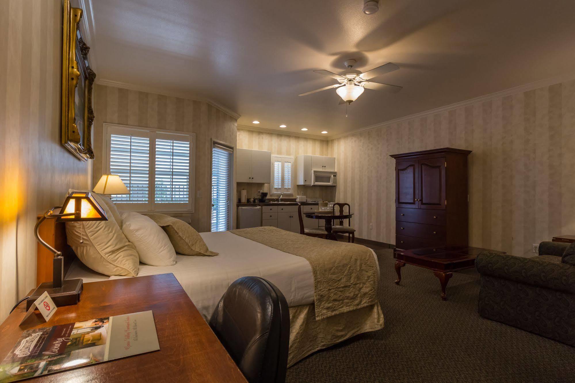 Grass Valley Courtyard Suites Zewnętrze zdjęcie